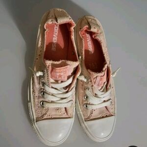 Converse All Star Pink Lace  Shoes Women's Size 7 Beautiful